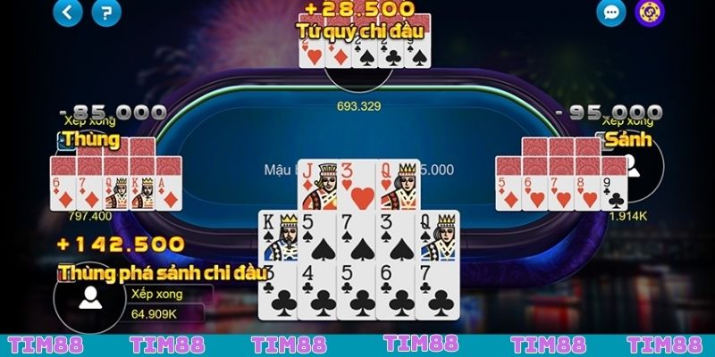 Chơi mậu binh Zomclub thử thách xếp bài